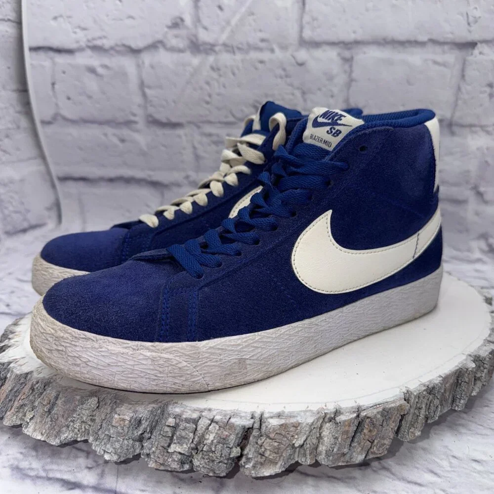 Nike SB Boys Blazer Mid Royal Blue / White Sneaker Size 6 Shoes